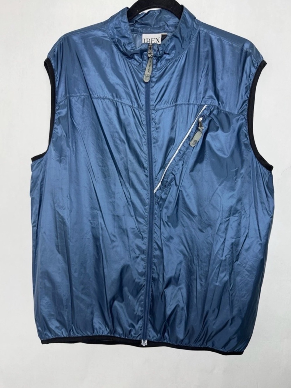 Ibex ultralight windbreaker vest   Sz Lg -Xl